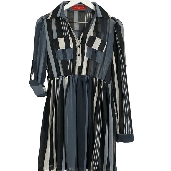 Akira Chicago Red Label Black/ Grey Striped Dress - Medium‎ - Picture 1 of 11